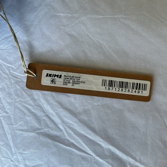 Skims‎ Swim tank bikini top, color desert, size 2X. - Picture 3 of 3